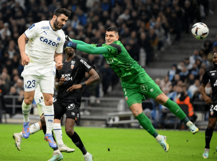 Faruk Hadzibegic Otkrio Sead Kolasinac Dolazi Na Okupljanje Reprezentacije