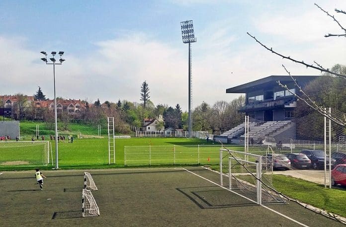 Cetiri Fudbalera Napustaju Cukaricki Sportske Novosti