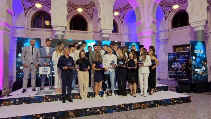 (FOTO) Najbolji premijerligaški igrači u protekloj sezoni - održana manifestacija Najbolji Premijerligaski Igraci U Protekloj Sezoni Odrzana Manifestacija