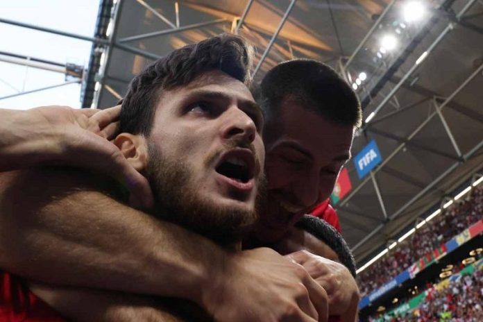 De Laurentis ostavljen na cedilu: Kvaradona pred transferom vrijednim preko De Laurentis Ostavljen Na Cedilu Kvaradona Pred Transferom Vrijednim Preko