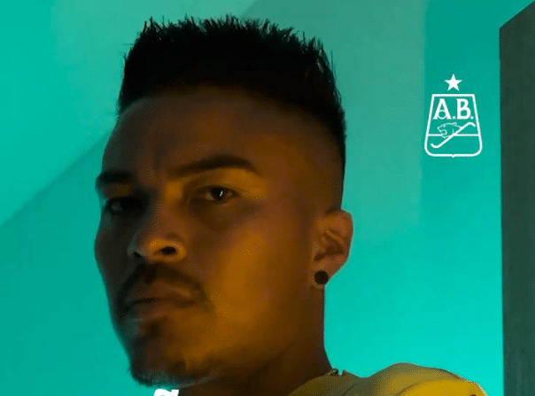 Video Adalberto Penaranda Sluzbeno Predstavljen U Novom Klubu