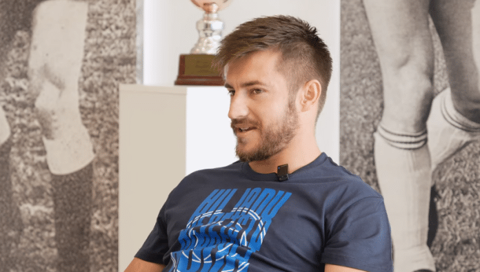 Video Stipo Markovic Otkriva U Ekipi Najbolje Odjeven Odinaka A