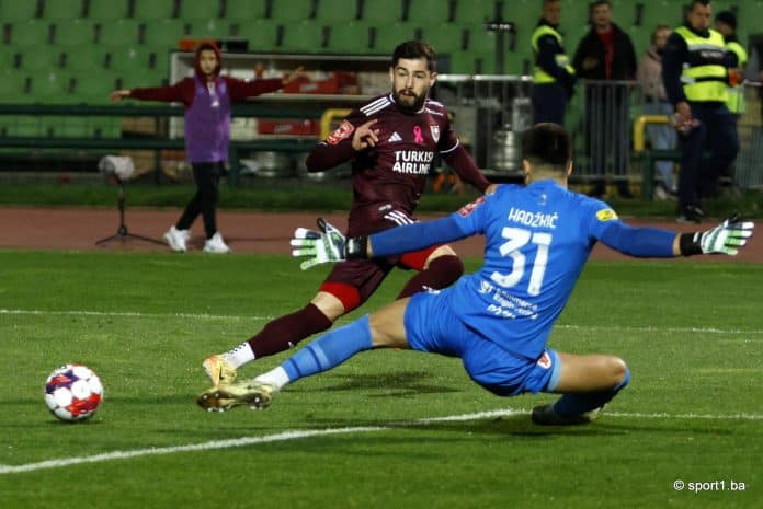 Sarajevo I Velez Ostali Sa Igracem Manje Bordo Tim