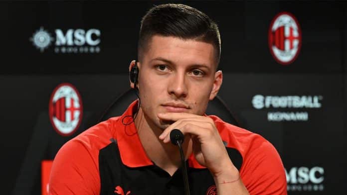 Jovic Napusta Milan Mozda I Strahinja Pavlovic Zavisi Od Toga