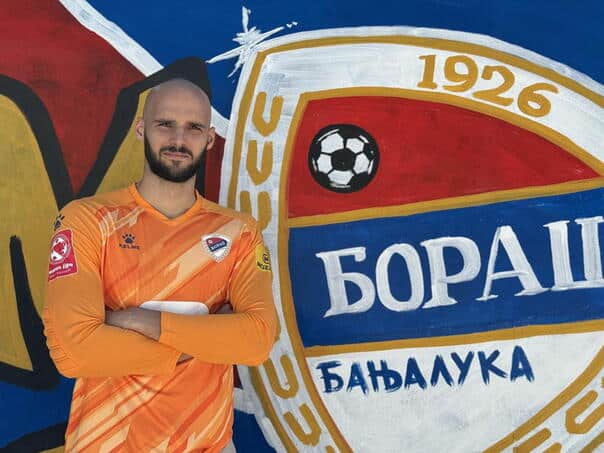 Manojlović naplatio dobre igre! - Sportske novosti Manojlovic Naplatio Dobre Igre Sportske Novosti