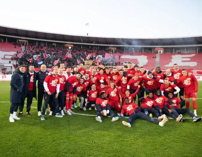 Zvezda Sustigla Tri Evropska Velikana
