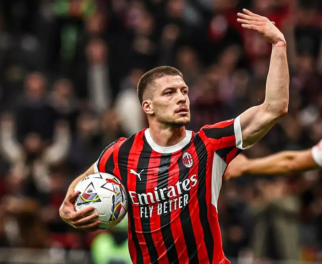 Luka Jović se vratio brže nego što se očekivalo! Luka Jović se vratio brže nego što se očekivalo!