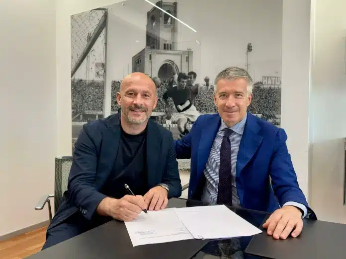 ZVANIČNO: Italijano potpisao! - Sportska centrala Zvanicno Italijano Potpisao Sportska Centrala