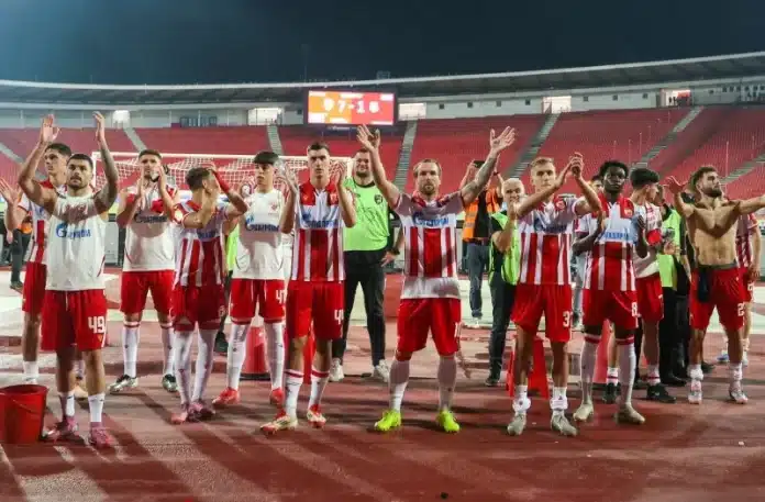 ZVEZDA NAJAVILA LINKOLN: Crveno-beli podelili emotivan snimak (VIDEO) Zvezda Najavila Linkoln Crveno Beli Podelili Emotivan Snimak Video