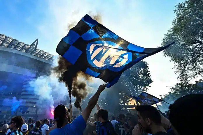 Inter Finisira Merkato Reprezentativac Francuske Jaca Vezni Red Vicesampiona Evrope