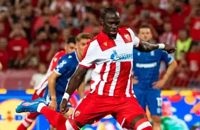 NAZIRE LI SE ODLAZAK ENDIAJEA: Zvezda pikirala napadača, prvi pokušaj Nazire Li Se Odlazak Endiajea Zvezda Pikirala Napadaca Prvi Pokusaj