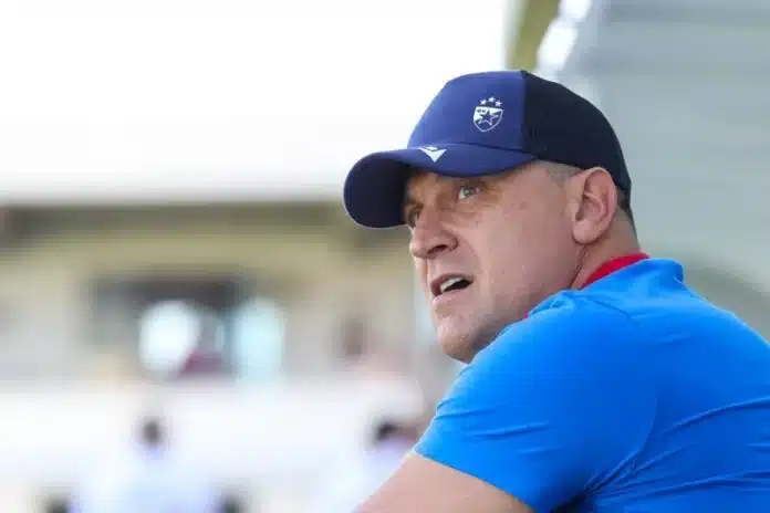 Zvezda Krece Za Poljsku Milojevic Poveo 24 Fudbalera