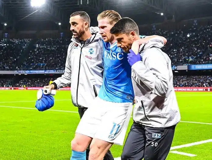 PROBLEM ZA NAPOLI: Kevin De Brujne duže van terena