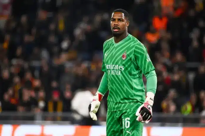 ROSONERI MU OVO NEĆE OPROSTITI: Manjan napušta Milan, ali ostaje