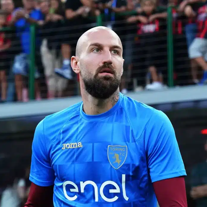 Vanja Milinković-Savić skrivio, pa odbranio penal! (VIDEO)