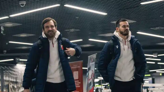 CRVENA ZVEZDA OTUPTOVALA U MALME: U avionu i kapiten!