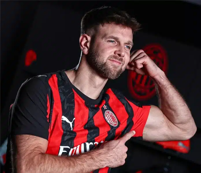 ZVANIČNO: Milan potpisao napadača iz Premijer lige