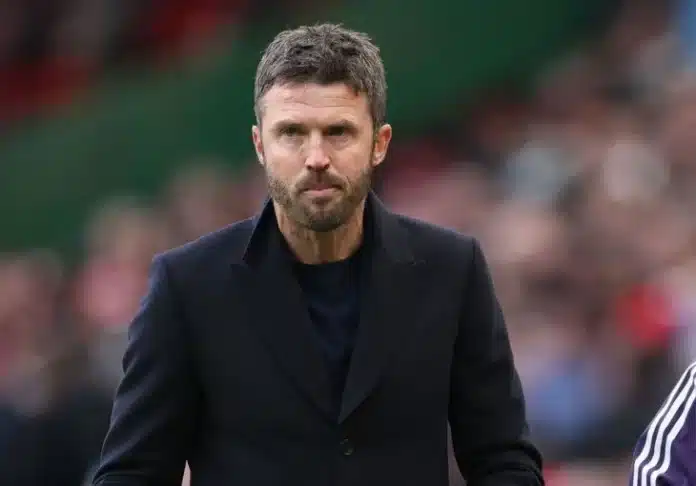 697712ee-d968-4648-bc5a-40109d5af17e-manchester-england-steve-holland-and-michael-carrick-interim-he.webp