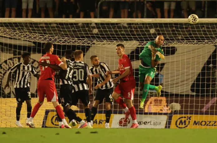 Partizan poražen od Radničkog sa igračem više, Sremčević rešio utakmicu!